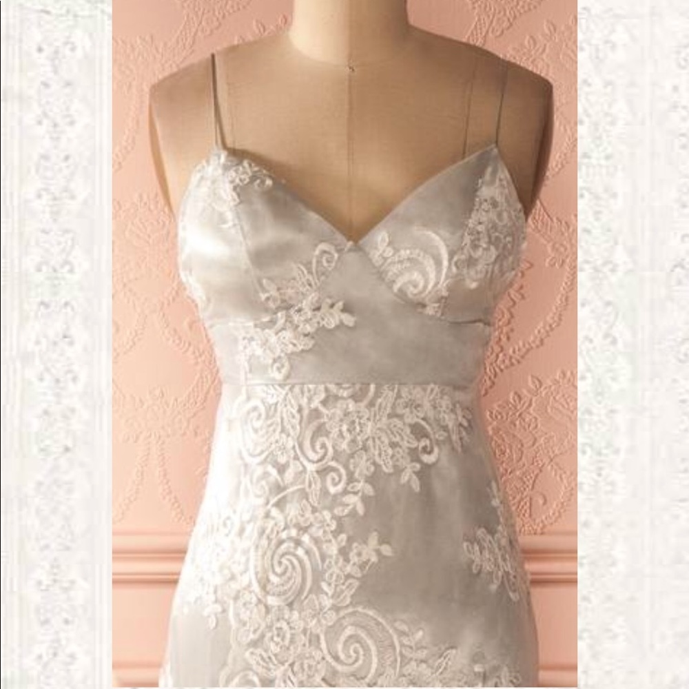 Mathyse dress - Picture 2 of 7